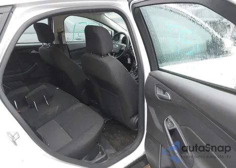 2016 Ford Focus Se из США, поврежденный, VIN 1FADP3K22GL204262